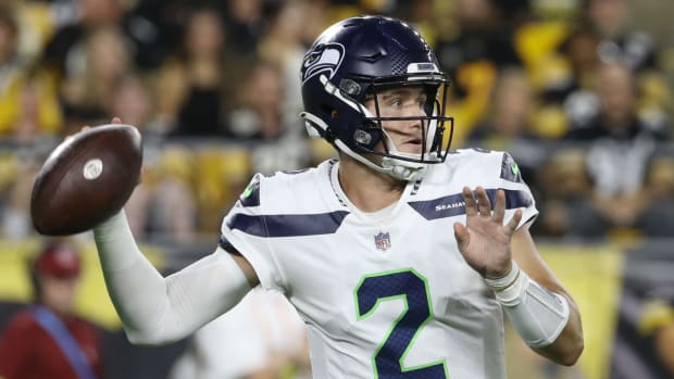 Seattle Seahawks quarterback Drew Lock (2) passes the ball against the Pittsburgh Steelers during the fourth quarter.