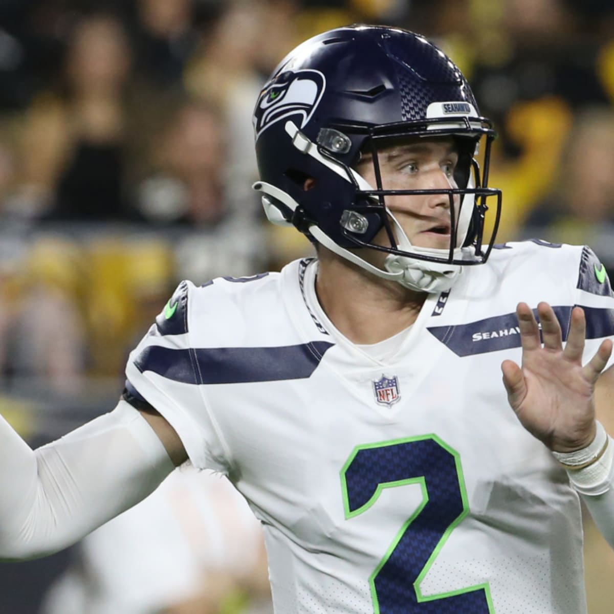 Seahawks' Drew Lock tests positive for Covid-19, out vs. Bears